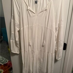 Old Navy White Midi Dress